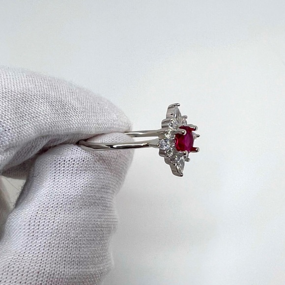 Sale $18 Firm! .925 Sterling Silver Starburst Simulated Ruby Cz Ring - Picture 7 of 15